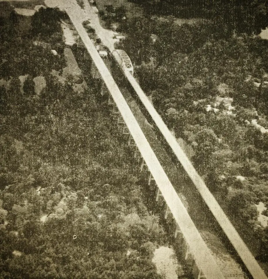 Photograph from the Facebook post “Before the water came...”