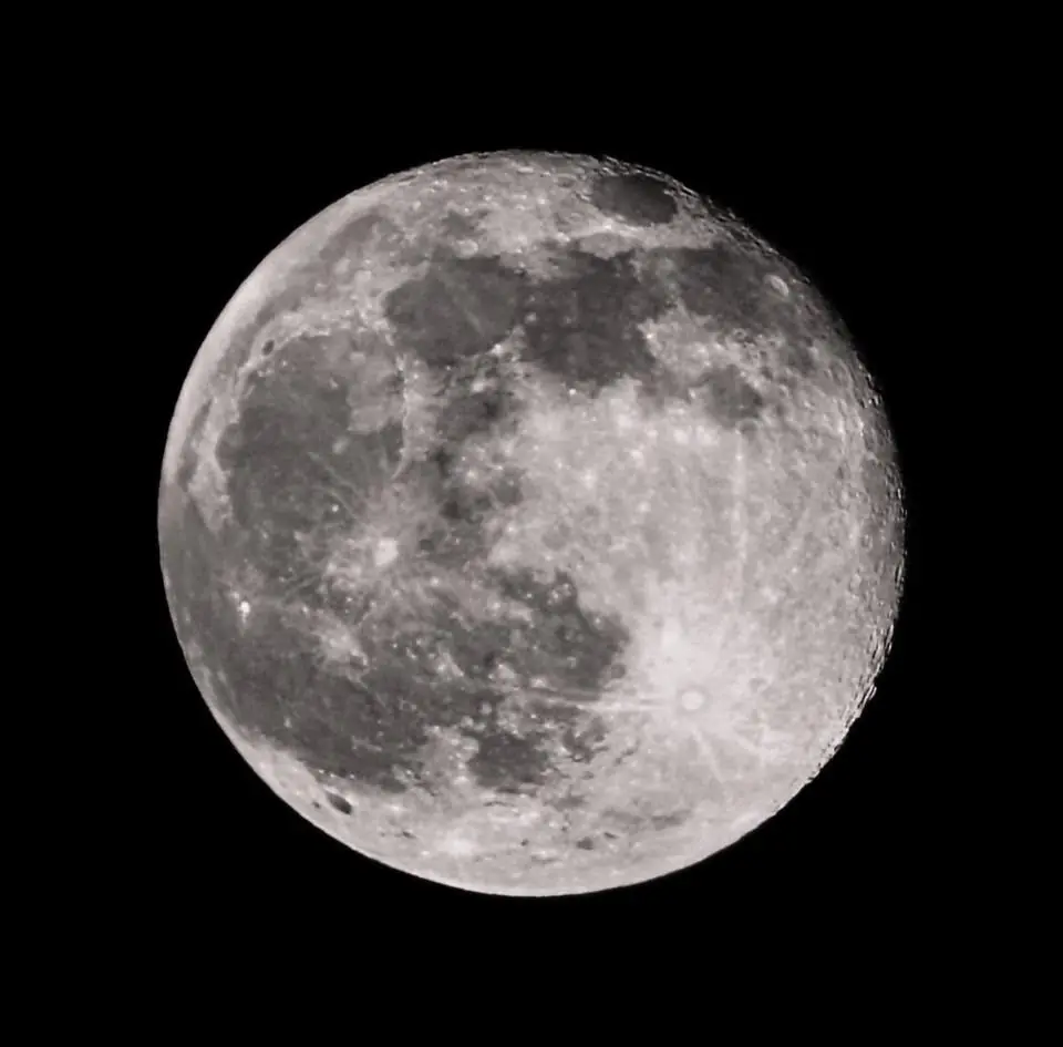 Photograph from the Facebook post “Full moon last night :).”