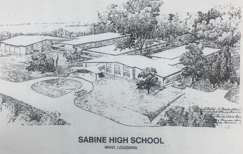 Photograph from the Facebook post “Sabine High School.”