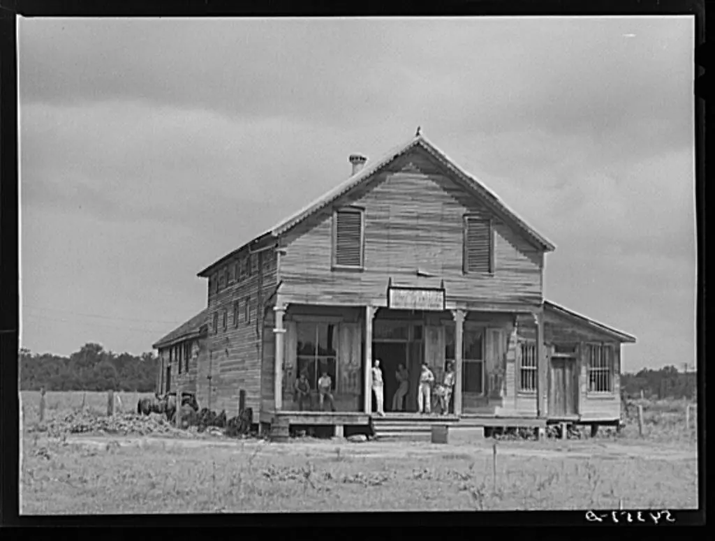 Photograph from the Facebook post “Melrose, Natchitoches Parish, Louisiana.”