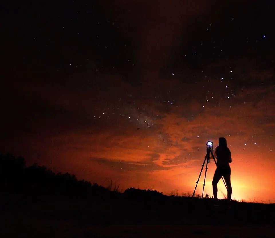 Photograph from the Facebook post “I took this pic of one of my daughters taking after her mom and enjoying night…”