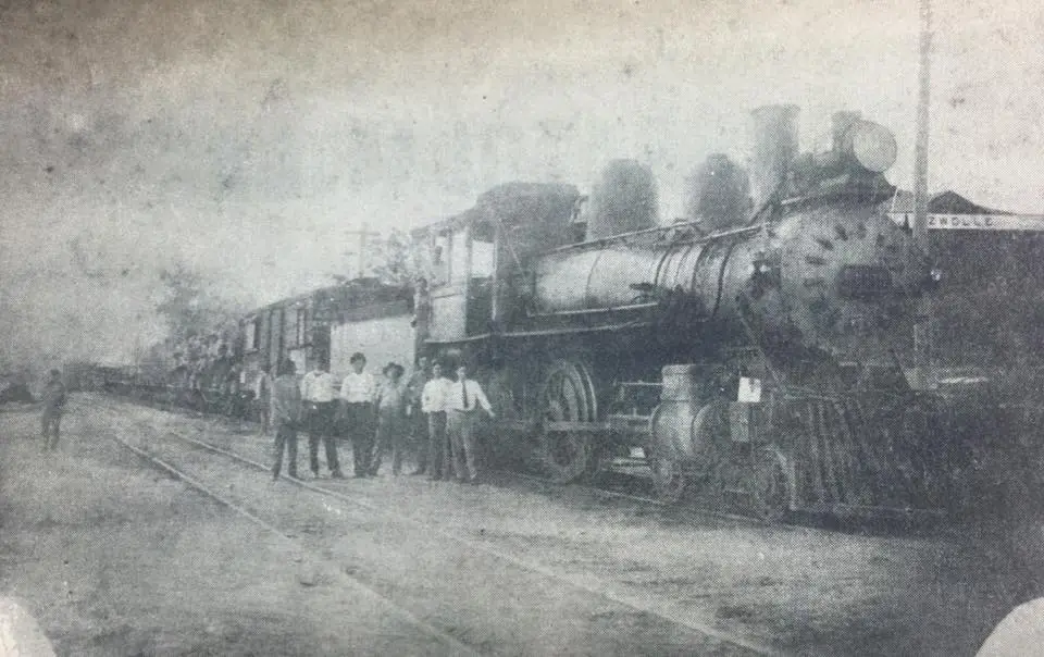 Photograph from the Facebook post “Engine Number 113 Work Train of the Kansas City Southern Railway line that was in Zwolle…”