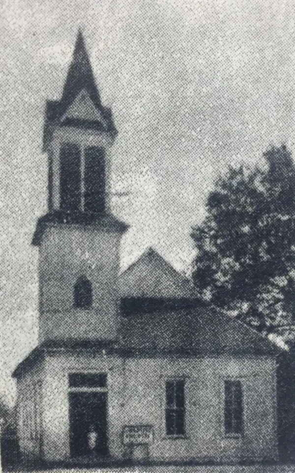 Photograph from the Facebook post “Old Zwolle First Baptist Church #zwollebaptistchurch”