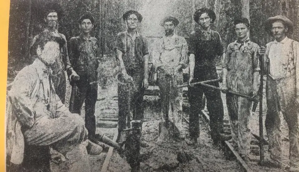 Photograph from the Facebook post “The Fisher Section crew in the early 1900s, employed by Louisiana Longleaf Lumber Company.”