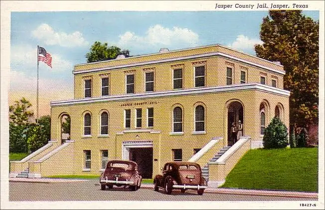 Photograph from the Facebook post “Jasper County Jail in Jasper, Texas.”