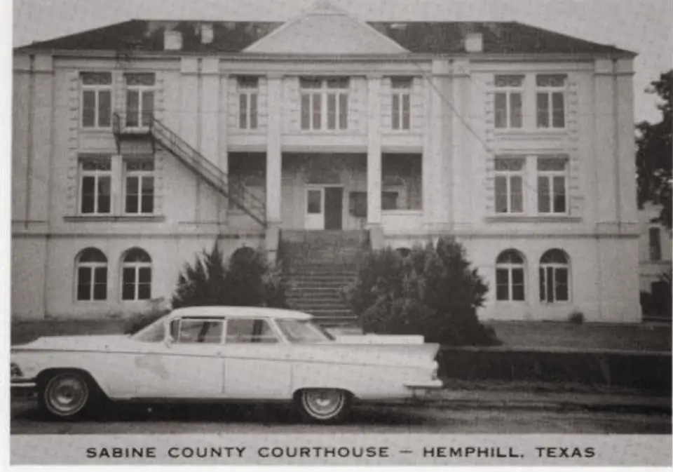 Photograph from the Facebook post “1960s.”