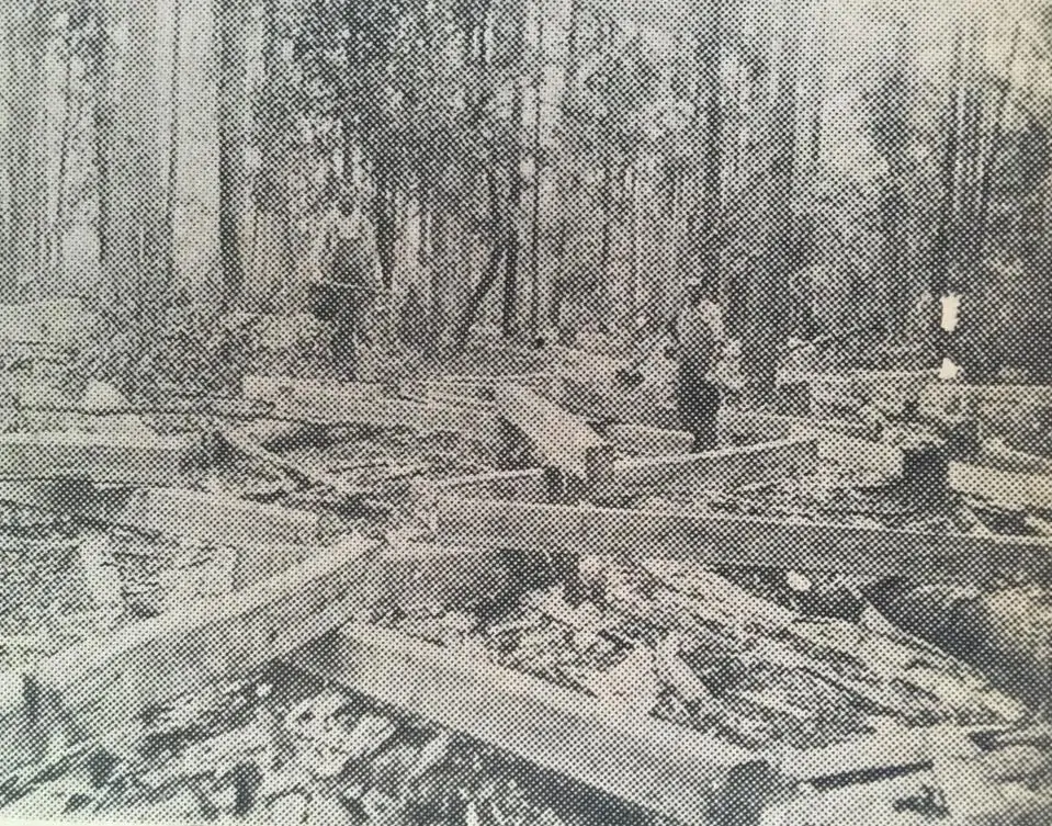 Photograph from the Facebook post “Taken at Spring Ridge in North Sabine Parish in 1916...”