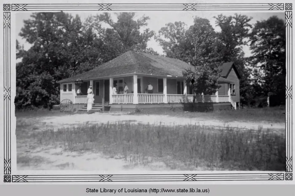 Photograph from the Facebook post “1920s.”