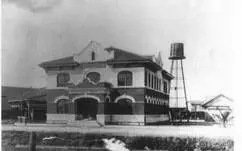 Photograph from the Facebook post “Lutcher and Moore office building on the Sabine River, 1920, Orange, Texas.”