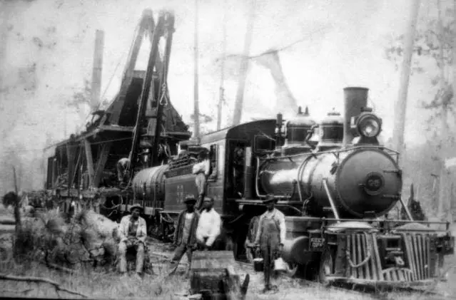 Photograph from the Facebook post “1910, Beauregard Parish.”