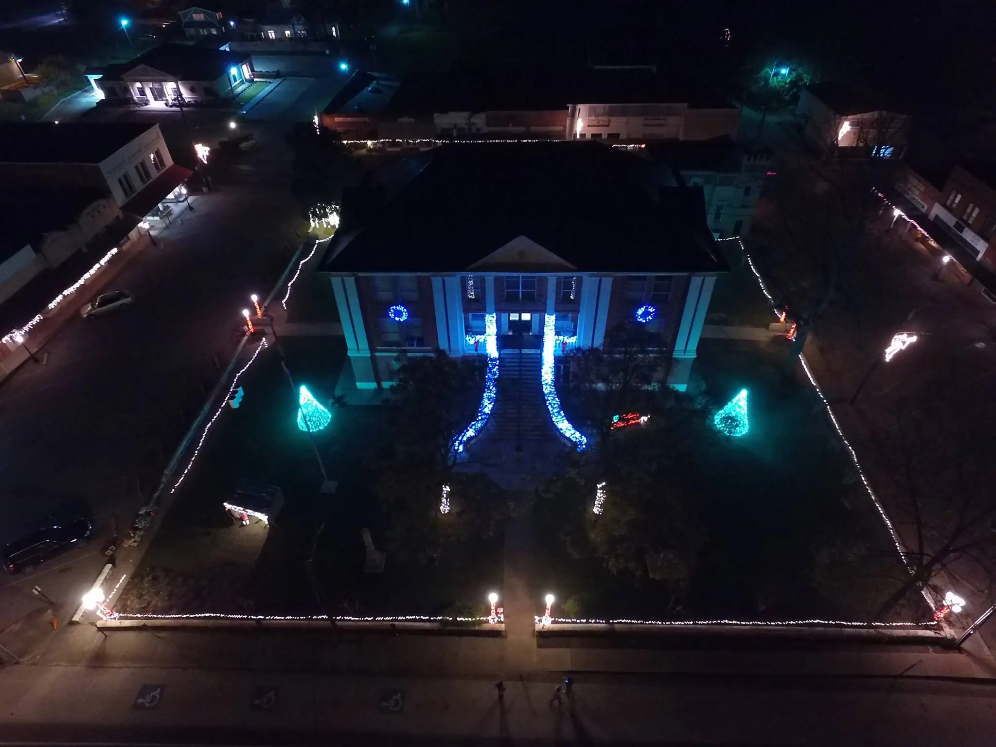 Photograph from the Facebook post “Hemphill Square, from above.”