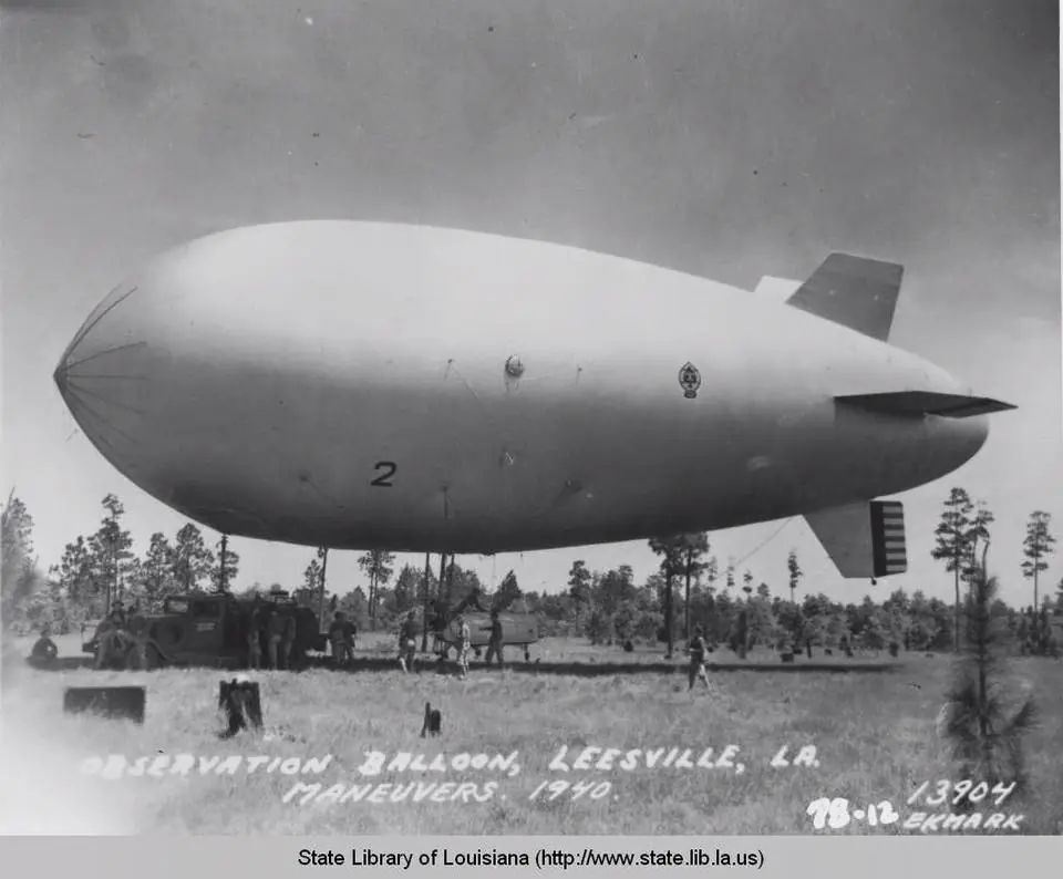 Photograph from the Facebook post “1940.”
