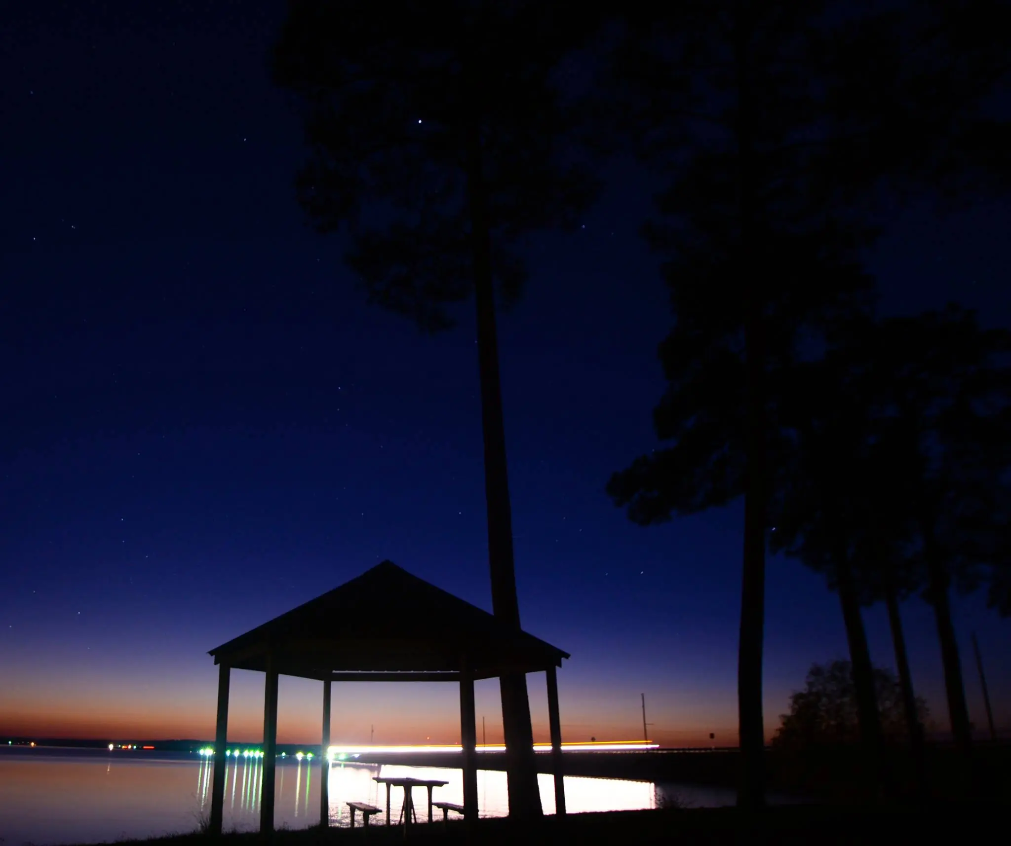 Photograph from the Facebook post “Taken on Toledo Bend last night...”