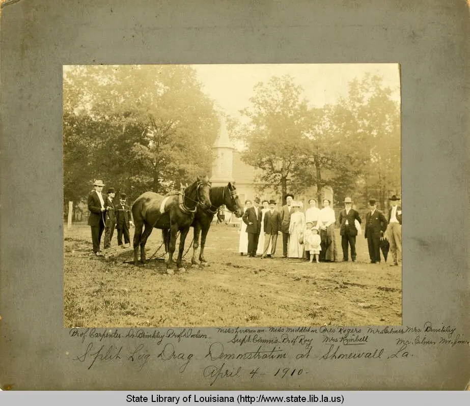 Photograph from the Facebook post “April 4, 1910.”