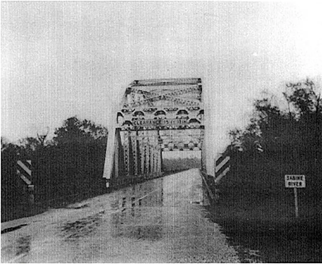 Photograph from the Facebook post “The old Sabine River Bridge, called Gaines Memorial Bridge, which crossed the Sabine…”