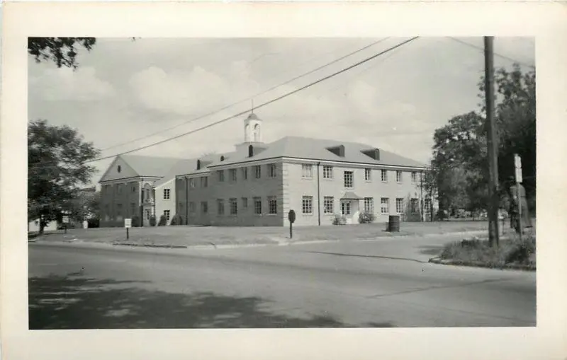 Photograph from the Facebook post “Central Baptist Church in Carthage, Texas.”
