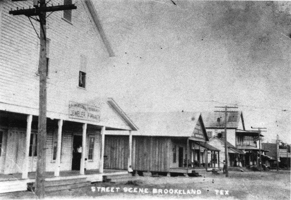 Photograph from the Facebook post “Street Scene in Brookeland "downtown," approximately 1910.”