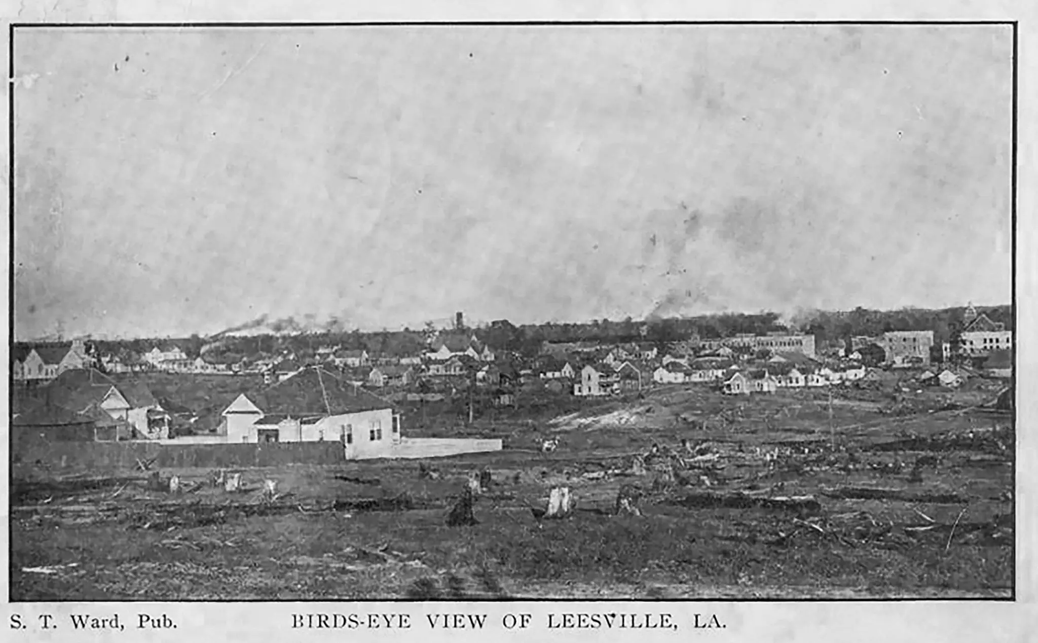 Photograph from the Facebook post “Bird's eye view of Leesville, Louisiana in 1909.”