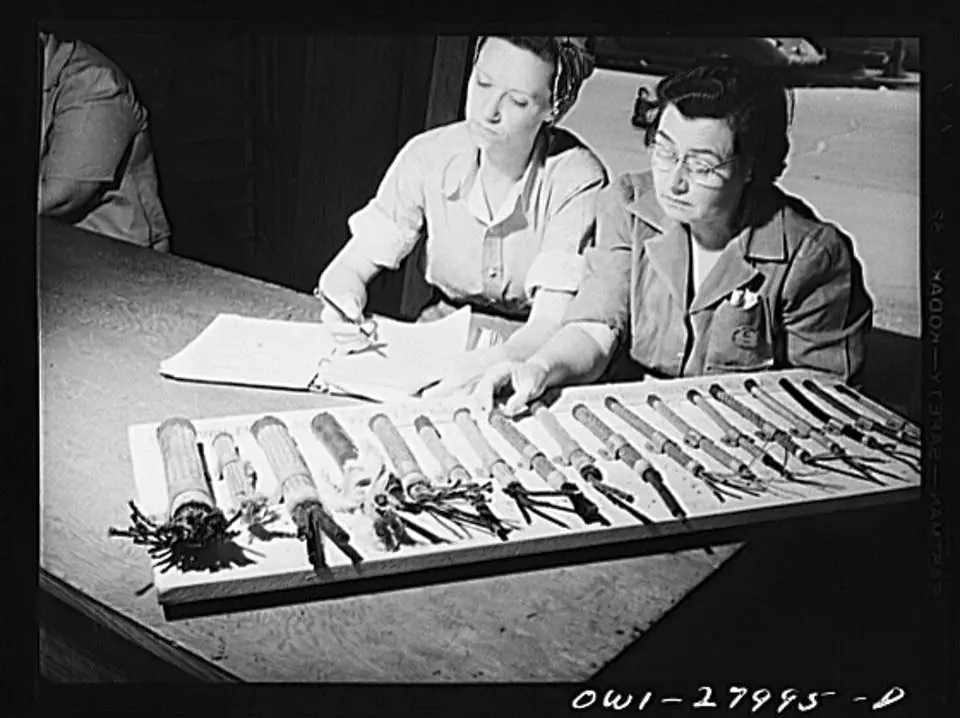 Photograph from the Facebook post “1943.”