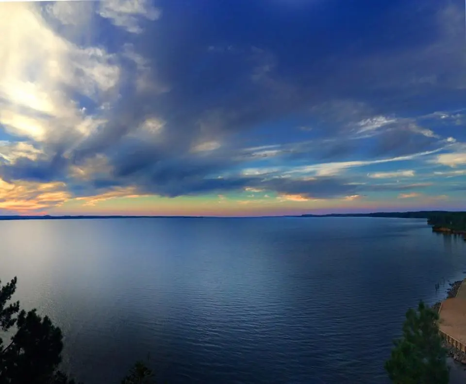 Photograph from the Facebook post “Toledo Bend Lake, Louisiana side, about 8 miles south of Pendleton Bridge.”