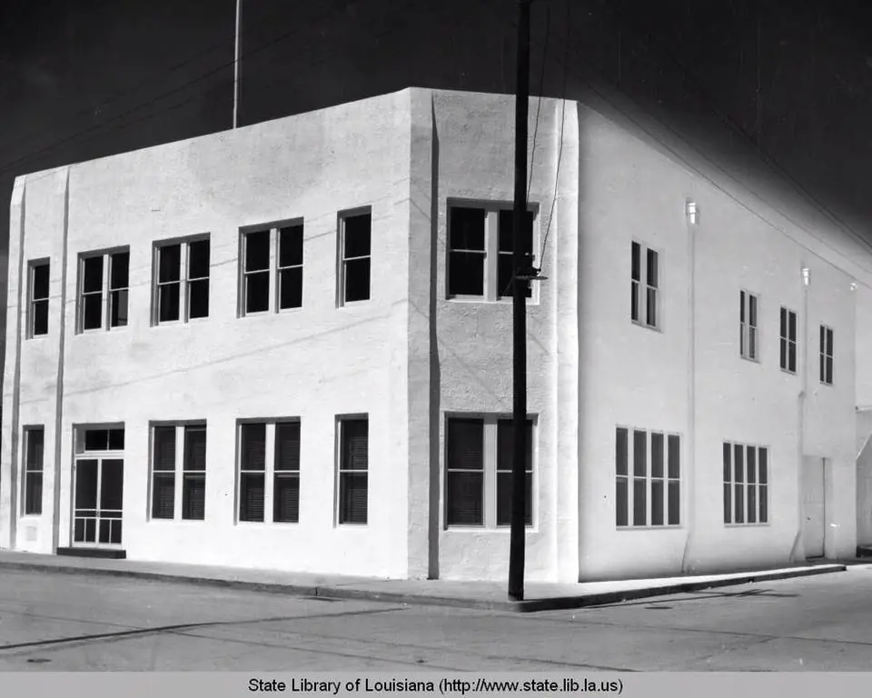 Photograph from the Facebook post “1937.”