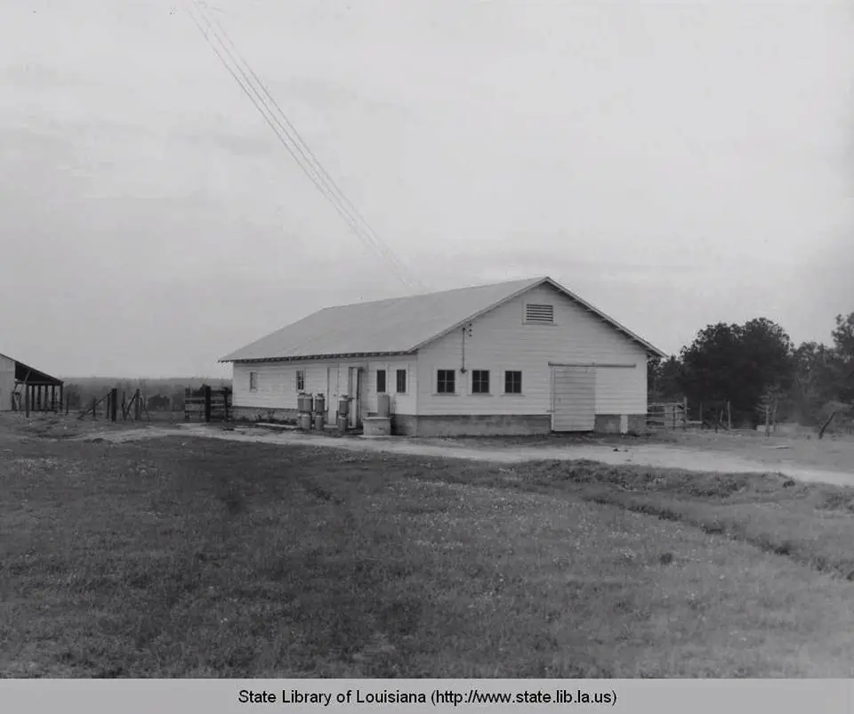Photograph from the Facebook post “1949.”