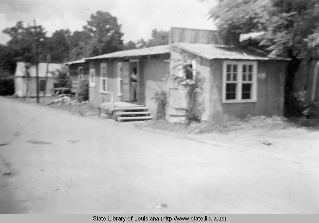 Photograph from the Facebook post “June 1, 1942.”