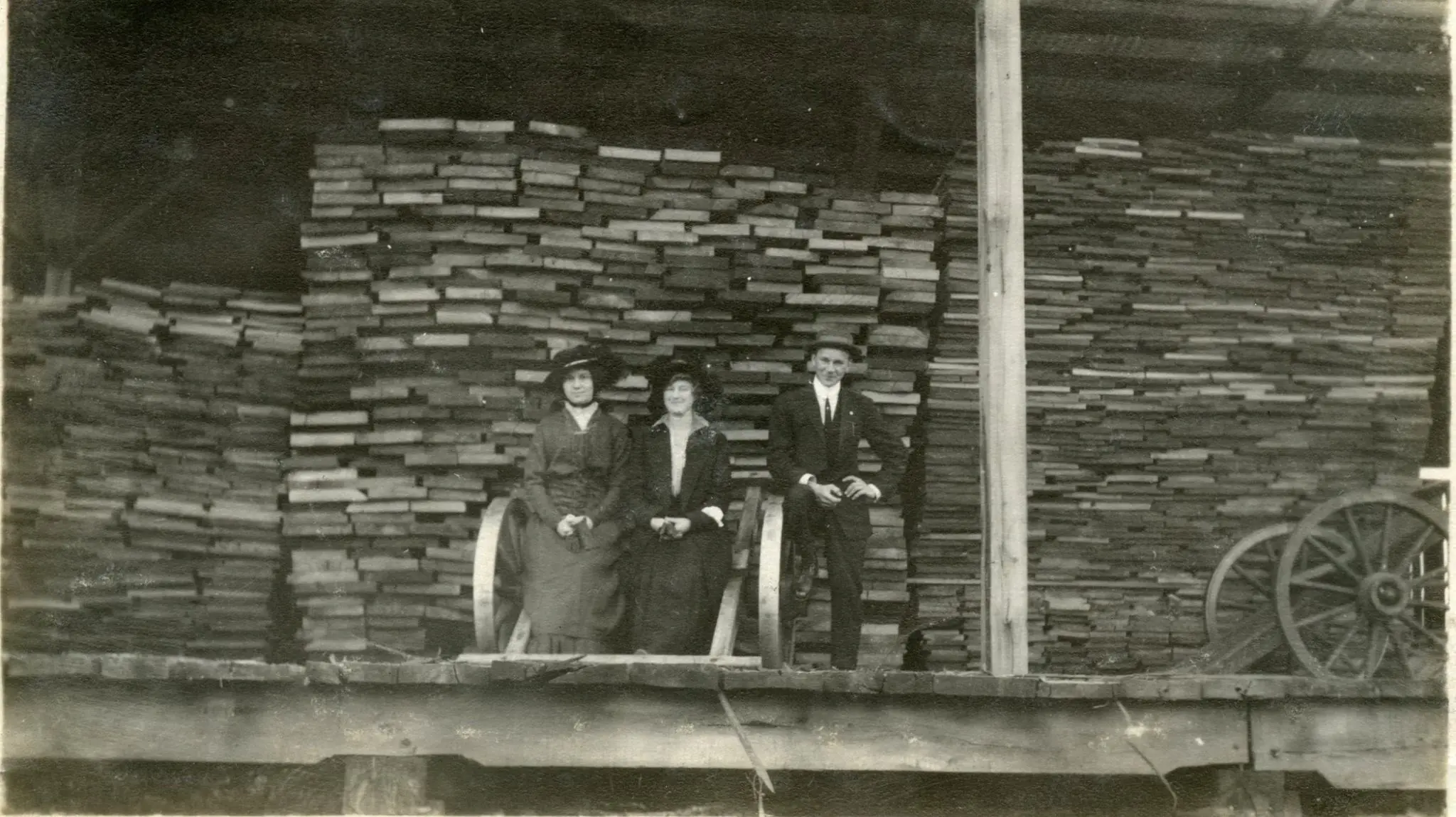 Photograph from the Facebook post “Early early 1900s, in Zwolle, Louisiana.”