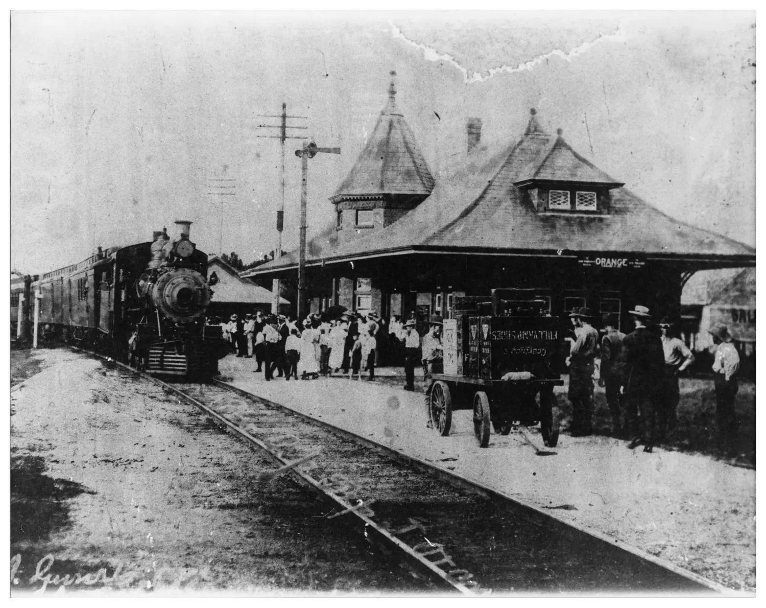 Photograph from the Facebook post “Photograph of the Orange Depot in 1915, Orange, Texas.”