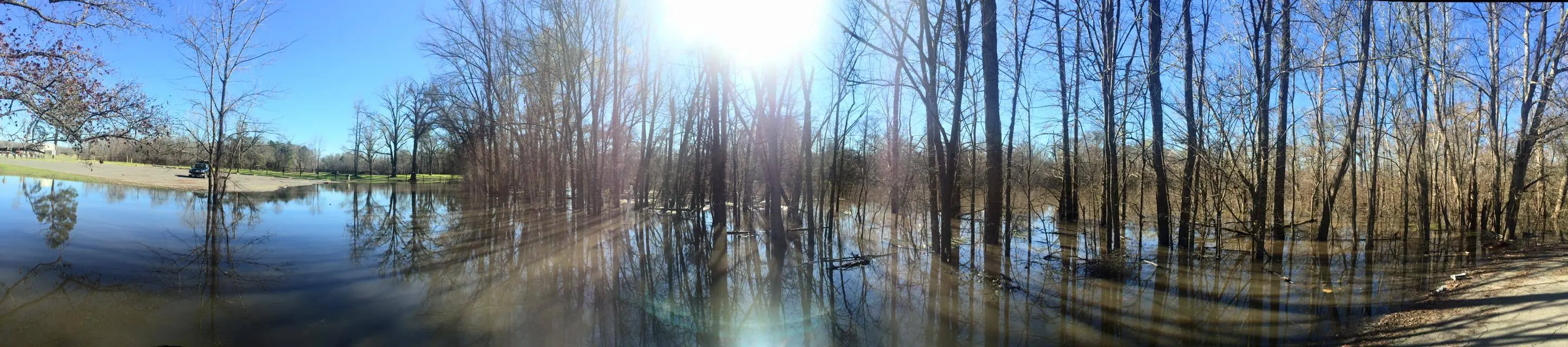 Photograph from the Facebook post “Wallace Lake outside of Shreveport is quite flooded!”