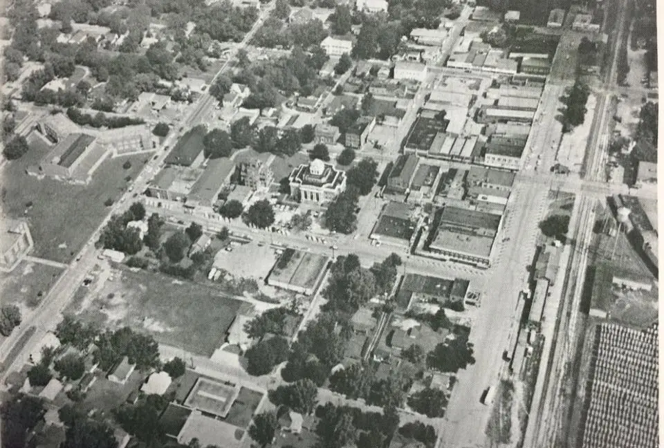 Photograph from the Facebook post “Aerial photo of DeRidder, Louisiana.”