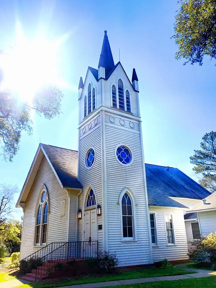 Photograph from the Facebook post “First United Methodist Church in Grand Cane, Louisiana.”