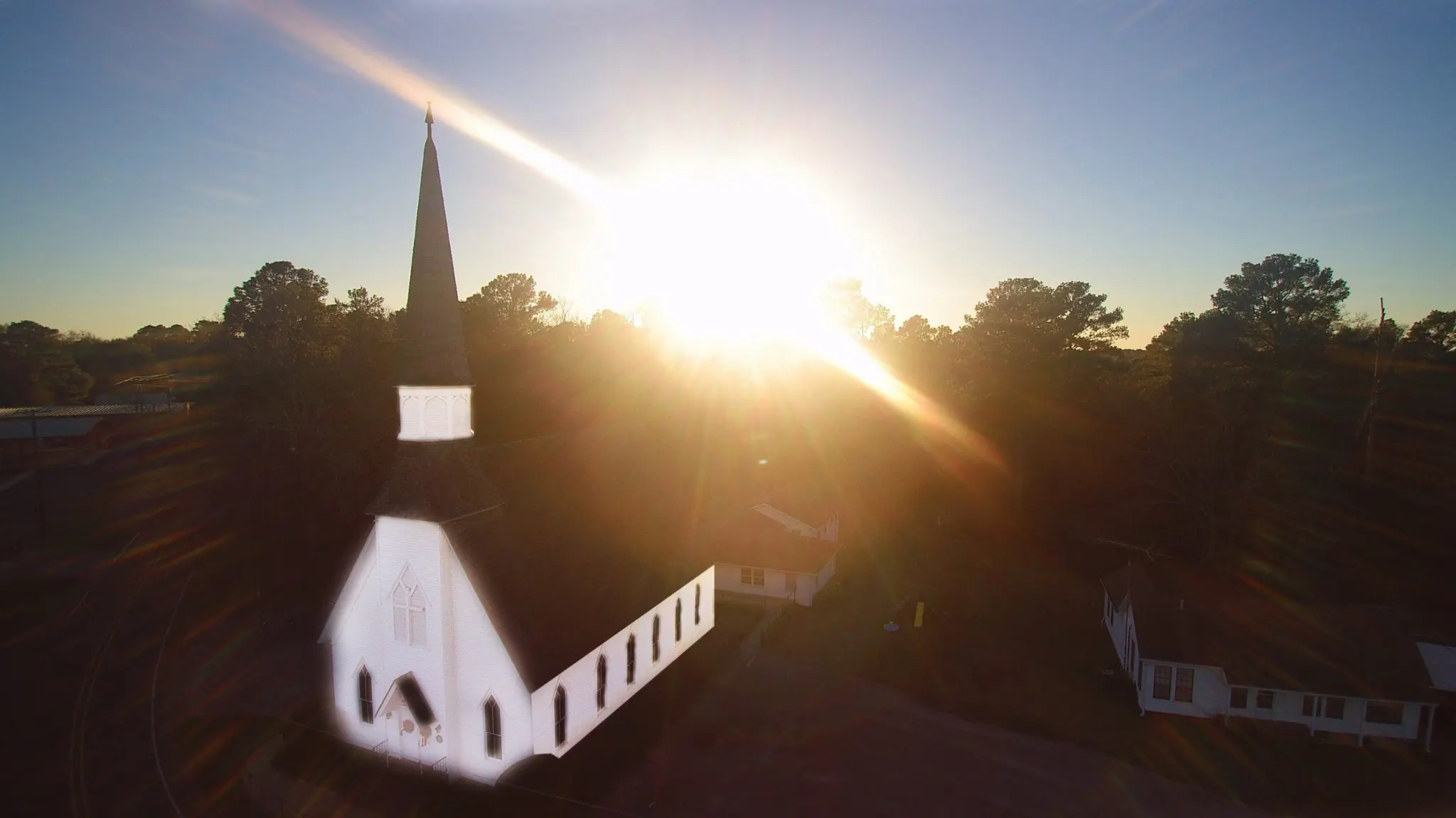 Photograph from the Facebook post “First United Methodist Church in Shelbyville, Texas”
