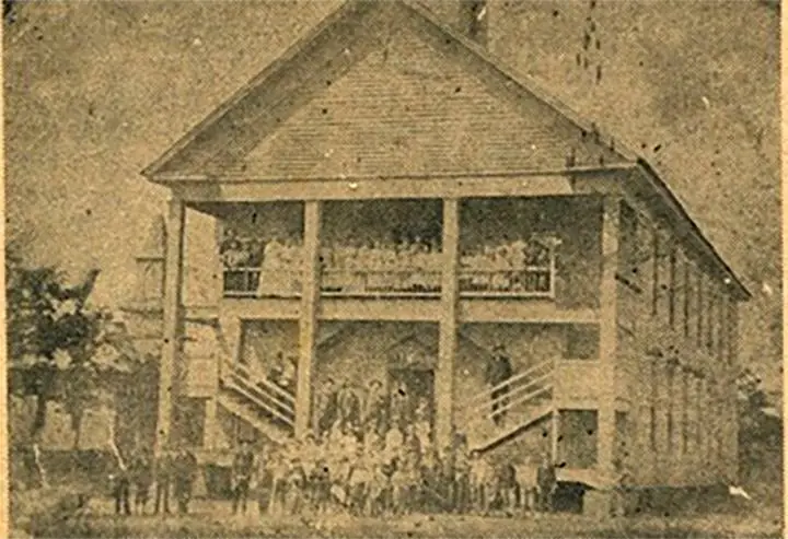 Photograph from the Facebook post “First school in Timpson, Texas, built in 1886.”