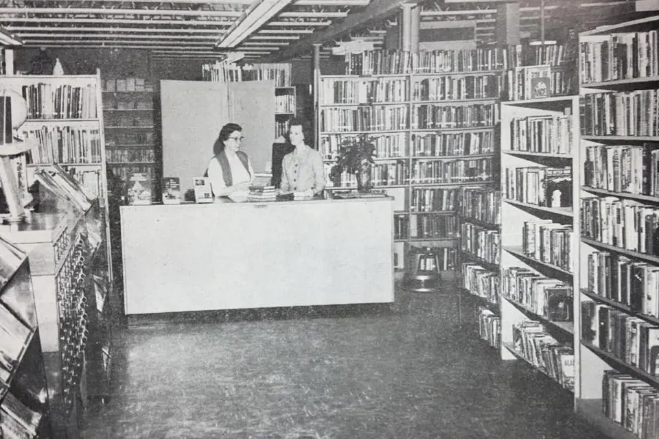 Photograph from the Facebook post “DeSoto Parish Library.”