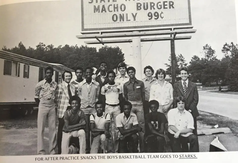 Photograph from the Facebook post “Starks in DeRidder, 1978”