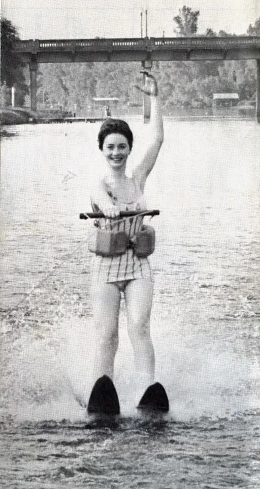 Photograph from the Facebook post “Water skiing on Cane River in Natchitoches.”