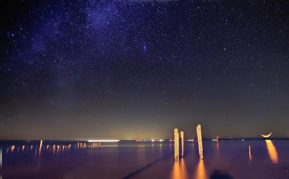 Photograph from the Facebook post “Image from four exposures taken last night on Toledo Bend from Pendleton Bridge Marina.”