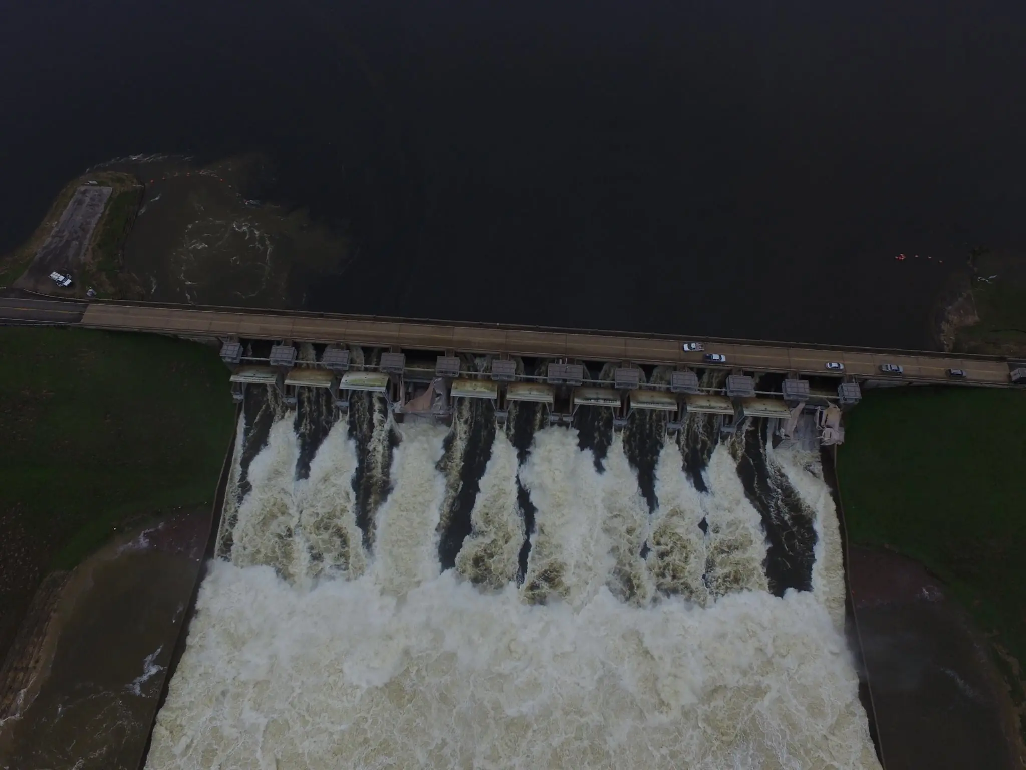 Photograph from the Facebook post “Toledo Bend Dam, approximately 3:30 this afternoon...”