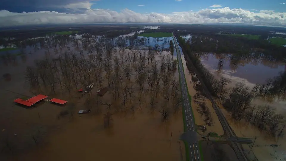 Photograph from the Facebook post “Photos taken today from Red River Parish, along Hwy.”