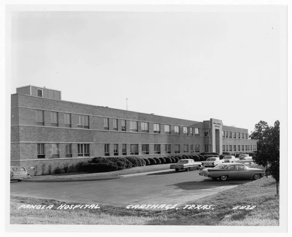 Photograph from the Facebook post “Panola County Hospital in Carthage, Texas.”