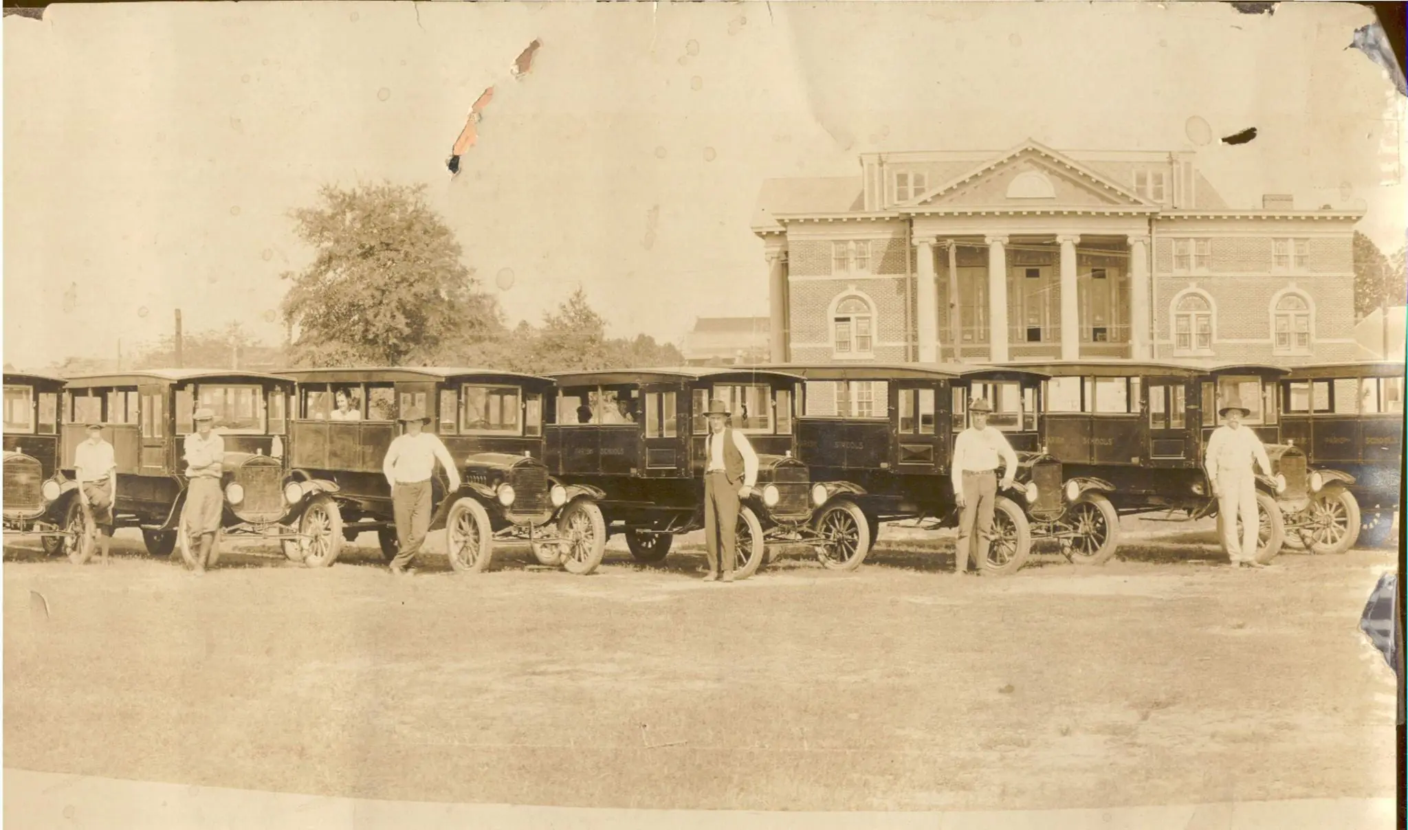 Photograph from the Facebook post “School buses in Beauregard Parish...”