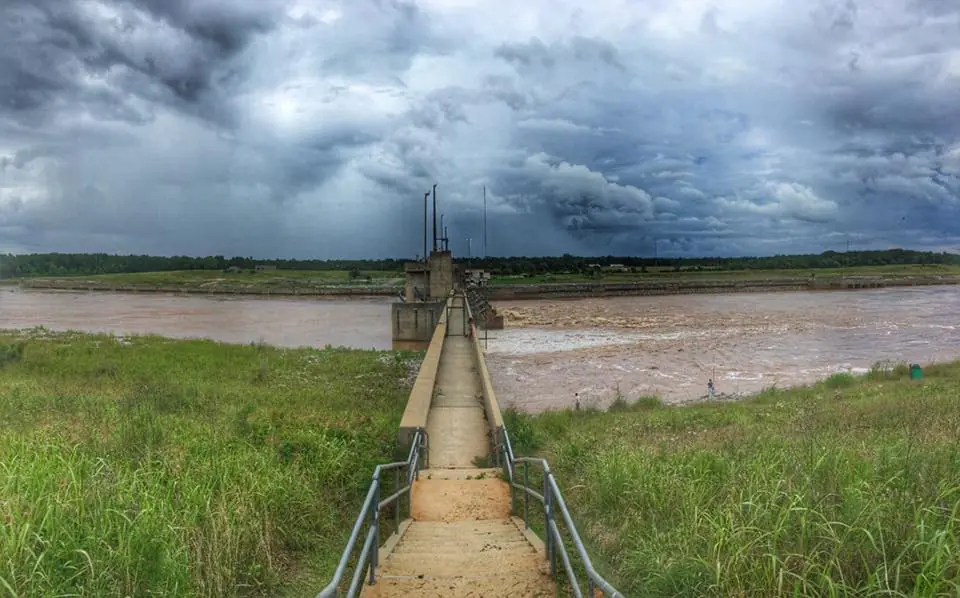 Photograph from the Facebook post “Lock & Dam Number Four on the Red River, near Coushatta, Louisiana (Red River Parish).”