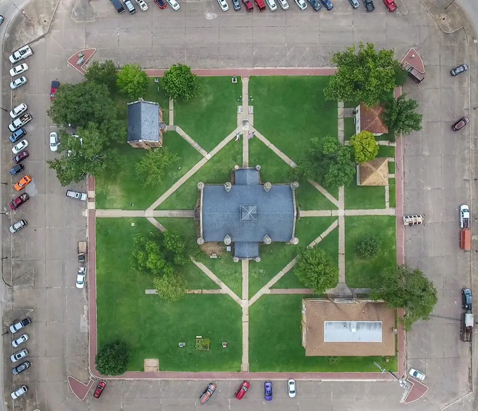 Photograph from the Facebook post “"Center of Center" Top down, the Center, Texas Square.”