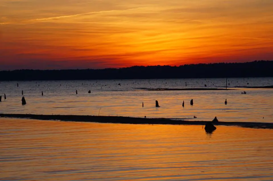 Photograph from the Facebook post “Sunset today, Toledo Bend Lake, between Converse and Zwolle (Louisiana side)”