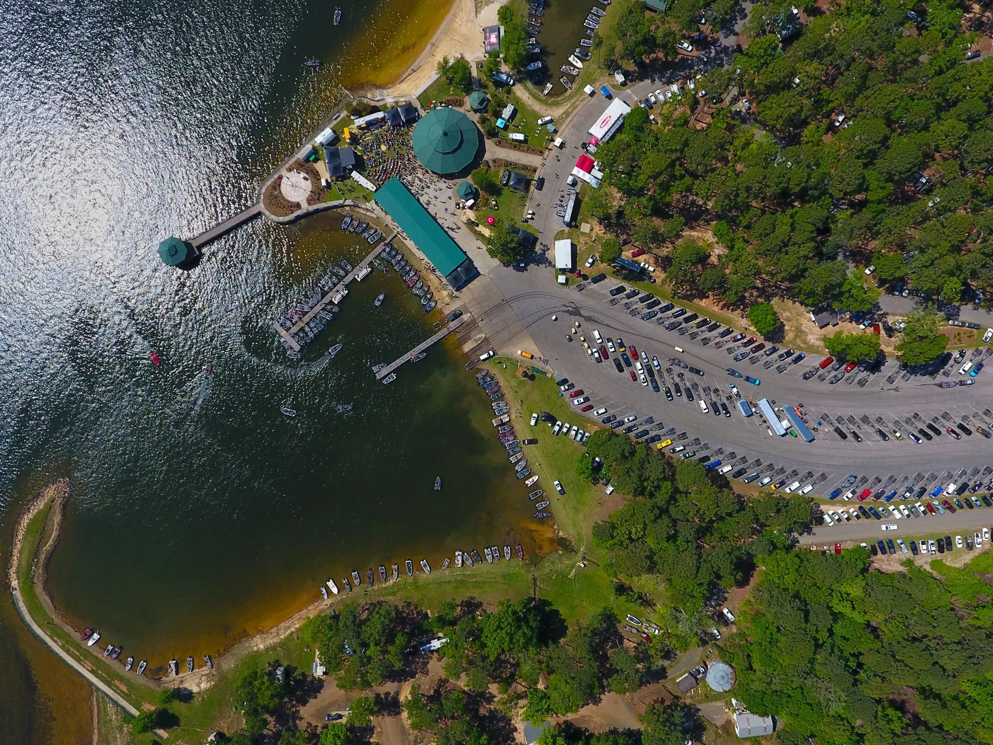 Photograph from the Facebook post “Taken yesterday afternoon above Cypress Bend Park on Toledo Bend Lake, where the…”