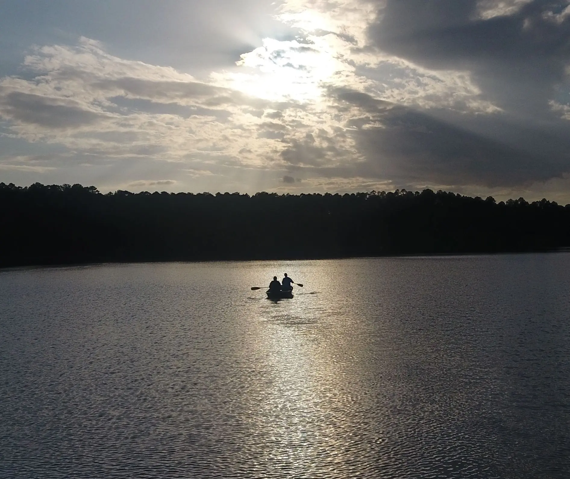 Photograph from the Facebook post “Relaxing on Hodges Lake, at Hodges Gardens State Park.”