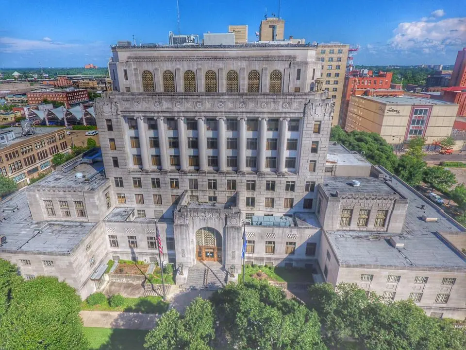 Photograph from the Facebook post “Caddo Parish Courthouse in Shreveport, Louisiana”