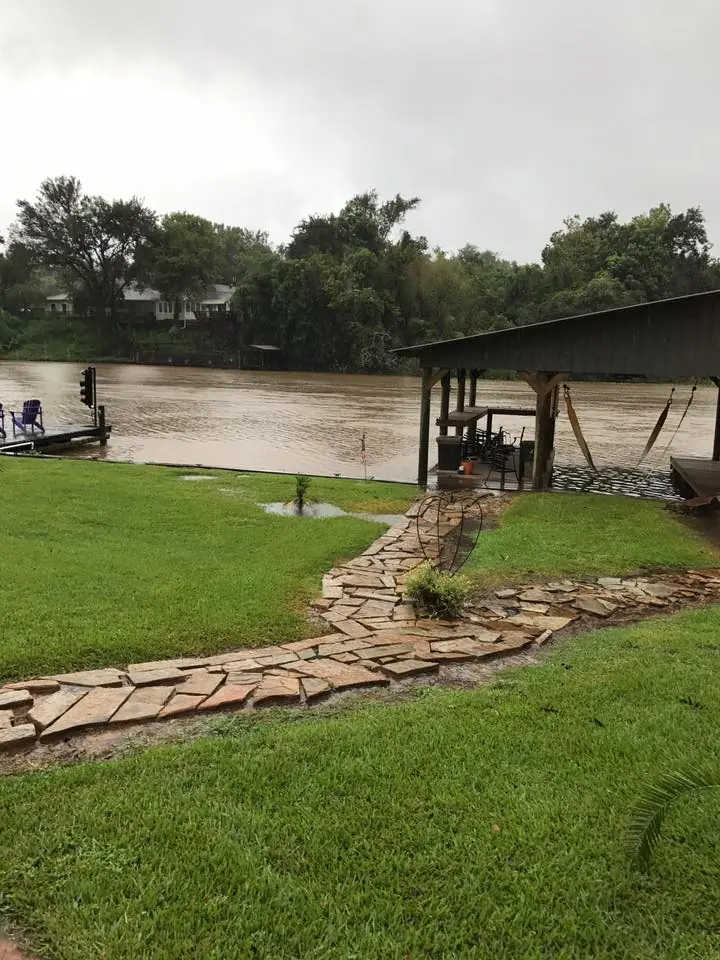 Photograph from the Facebook post “Photos taken today in Natchitoches on the Cane River.”