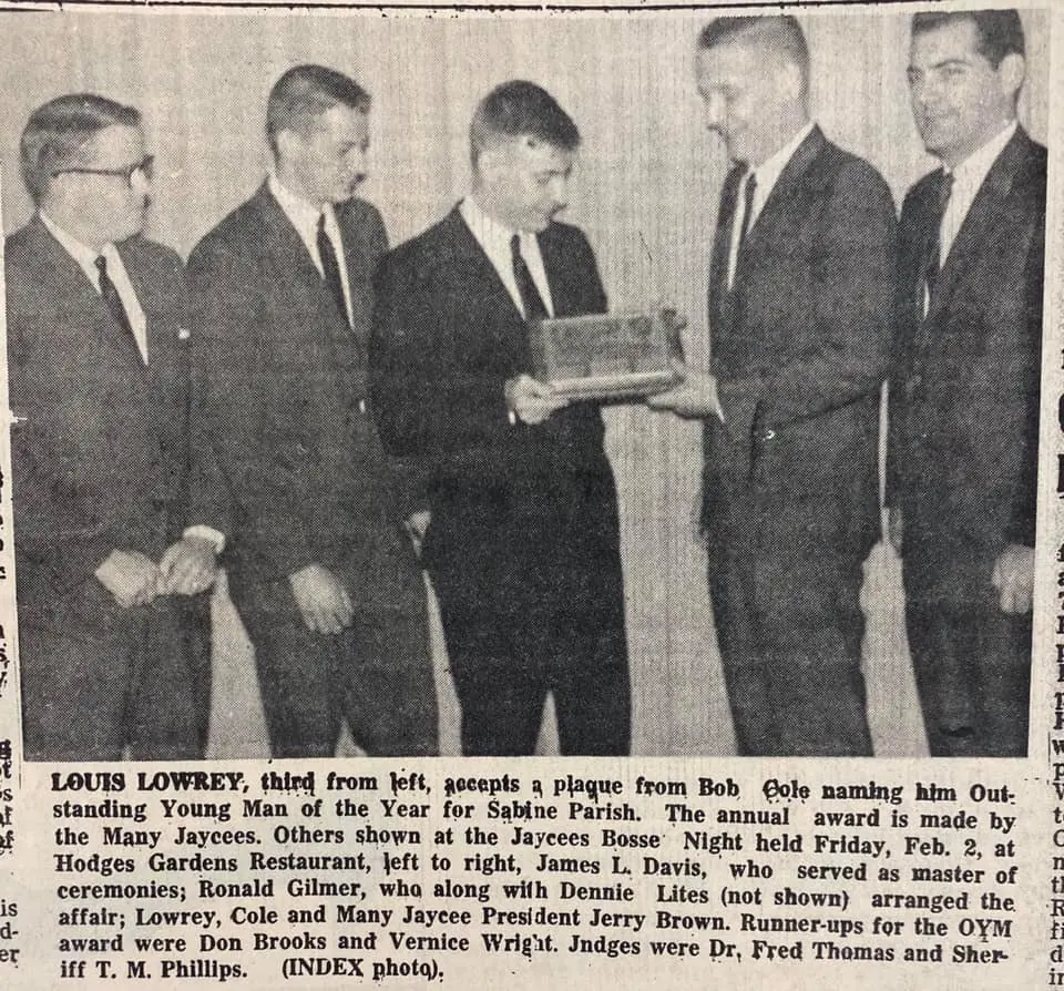 Photograph from the Facebook post “Some random stuff from January 68 through April 68, Sabine Index in Sabine Parish”